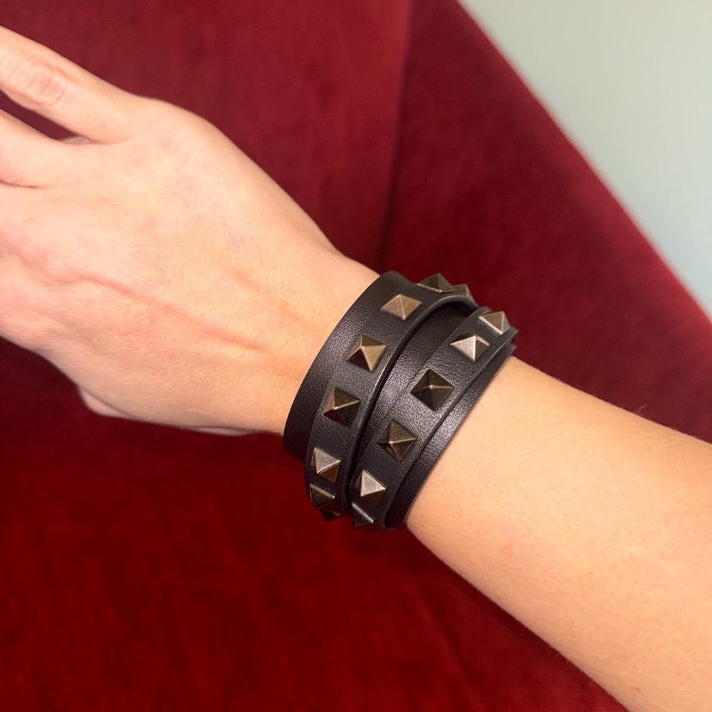 Valentino Noir Rockstud Wrap Bracelet